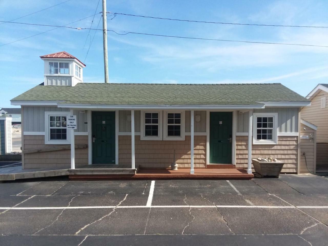 Sea Horse Inn And Cottages ナグス・ヘッド エクステリア 写真