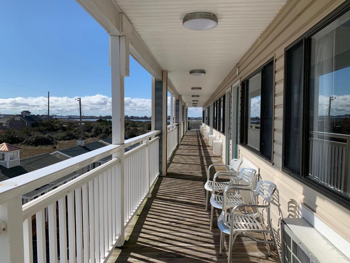 Sea Horse Inn And Cottages ナグス・ヘッド エクステリア 写真