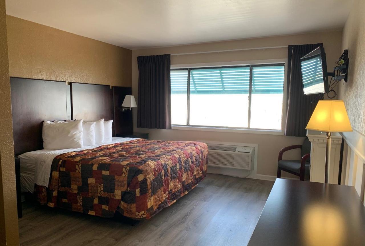 Sea Horse Inn And Cottages ナグス・ヘッド エクステリア 写真